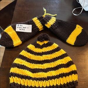 B30.   Kids Striped Knit Hat and Mittens Set - Yellow & Brown
